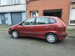 Nissan Almera Tino, Autos, Nissan, Rouge, Achat, 5 portes, 1769 cm³