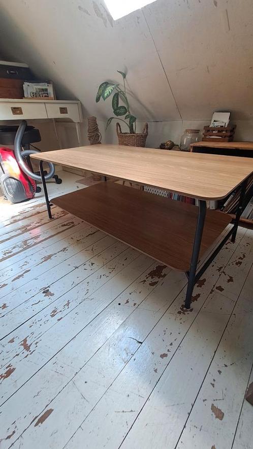 Salontafel vintage look - sweeek, Huis en Inrichting, Tafels | Salontafels, Nieuw, Ophalen