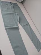 Groene broek net als nieuw te koop.M 42, Kleding | Dames, Spijkerbroeken en Jeans, Ophalen of Verzenden, Zo goed als nieuw