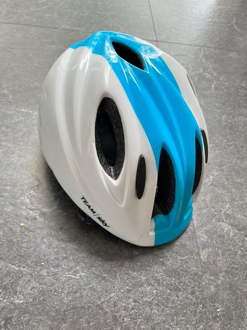 Team Sky - kinderhelm (1,5-2j), Fietsen en Brommers, Fietsaccessoires | Fietshelmen, Gebruikt, Ophalen