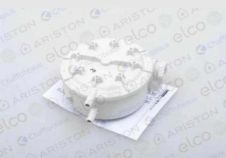 Ariston - Chaffoteaux Pressostat air 80pa > 120pa  (neuf), Verzamelen, Overige Verzamelen, Nieuw, Ophalen of Verzenden