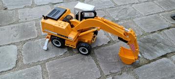 Bruder Liebherr graafmachine beschikbaar voor biedingen