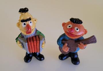 Heimo Bert met accordeon en Ernie met gitaar disponible aux enchères