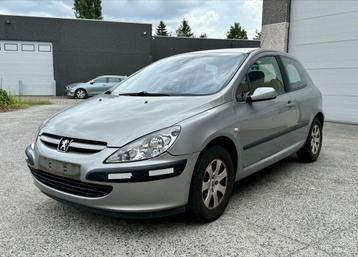 Peugoet 307 benzine euro 4 gekeurd voor verkoop met carpas beschikbaar voor biedingen