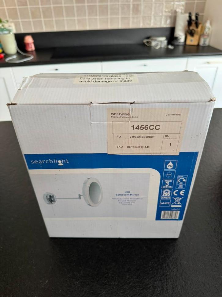 spiegel met ledverlichting, plus vergrootglas, Huis en Inrichting, Woonaccessoires | Spiegels, Nieuw, Ophalen