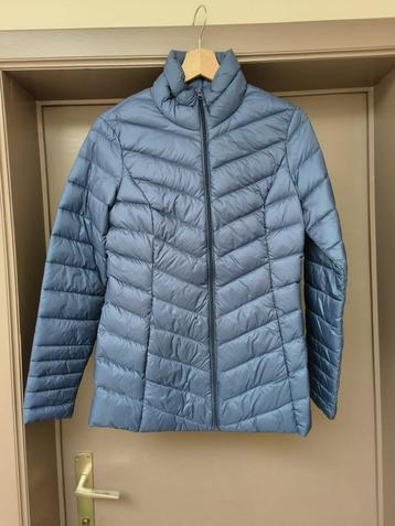 Blauwe winterjas voor kinderen (maatje 34) beschikbaar voor biedingen