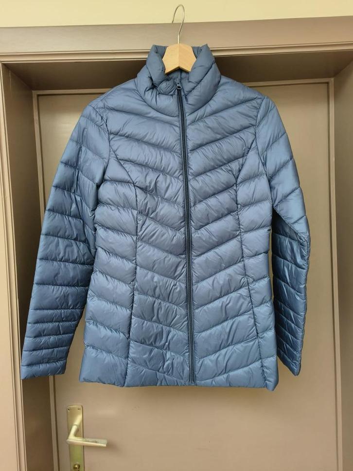 Blauwe winterjas voor kinderen (maatje 34), Kinderen en Baby's, Kinderkleding | Overige, Zo goed als nieuw, Jongen of Meisje, Ophalen