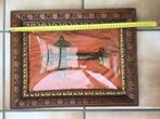 Kruisbeeld onder glas, Antiek en Kunst, Antiek | Religieuze voorwerpen, Ophalen of Verzenden