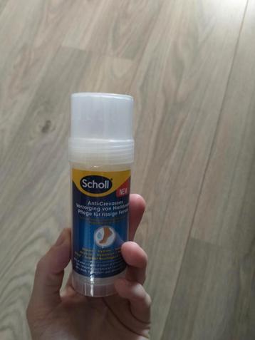 Scholl Hielklovenbalsem stick 70G beschikbaar voor biedingen