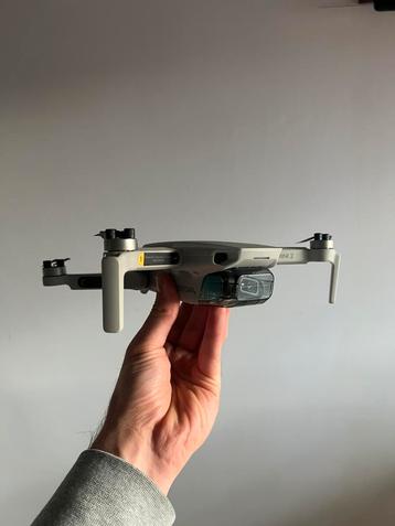 Dji mini 2, fly more combo beschikbaar voor biedingen