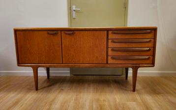 Vintage Dressoir A Younger John Herbert Lowboard Kast Kastje disponible aux enchères