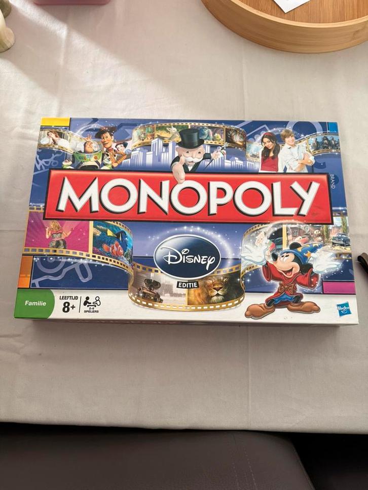 Monopoly disney editie, Hobby en Vrije tijd, Gezelschapsspellen | Bordspellen, Zo goed als nieuw, Ophalen