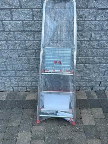 Trapladder altrex steddy beschikbaar voor biedingen