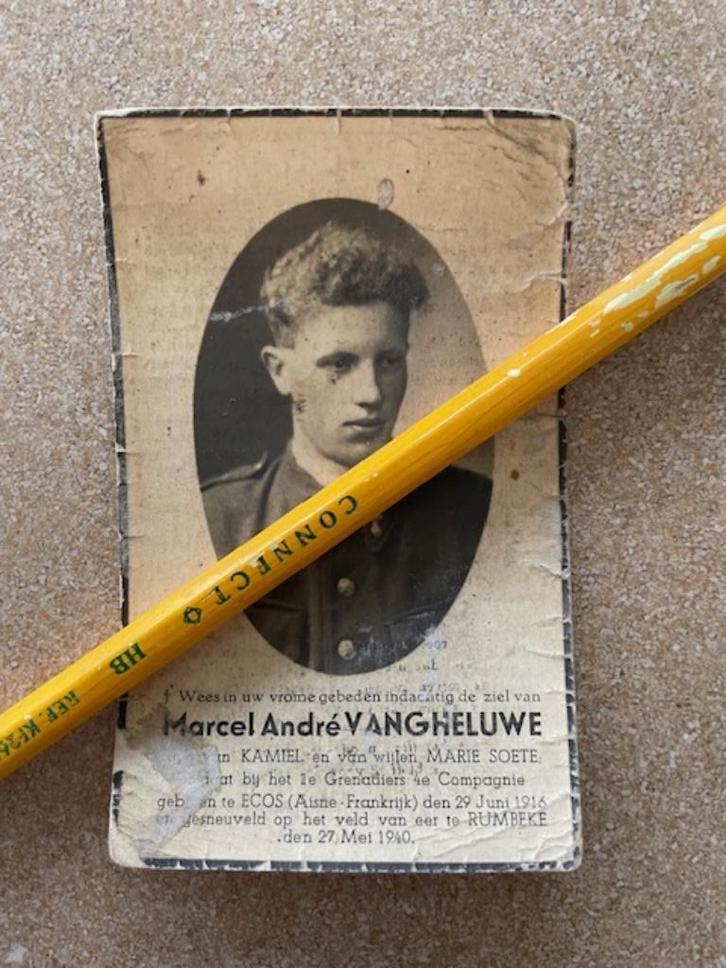 Oorlogsslachtoffer MEI 1940 Soldaat 1Grenadiers VANGHELUWE, Verzamelen, Bidprentjes en Rouwkaarten, Bidprentje, Ophalen of Verzenden