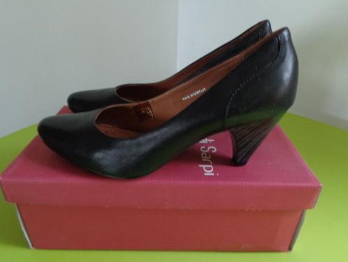 Chaussures - escarpins cuir noir - pointure 38, Vêtements | Femmes, Chaussures, Porté, Escarpins, Noir, Enlèvement ou Envoi