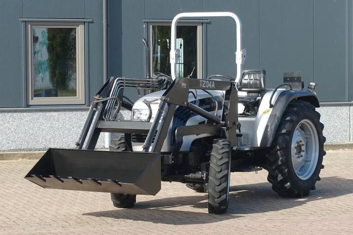 Eurotrac F40 4wd / 00517 Draaiuren / Voorlader, Zakelijke goederen, Landbouw | Tractoren, Overige merken, Gebruikt