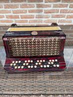 Vintage accordeon in koffer, Muziek en Instrumenten, Accordeons, Ophalen, Gebruikt