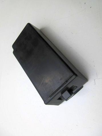 Kawasaki GPZ600 opbergvak gereedschapbak GPZ 600 R tooltray beschikbaar voor biedingen