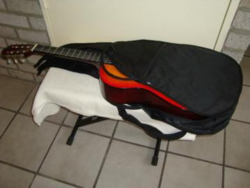 MSA tas voor 4/4 klassieke akoest. gitaar (nieuw, 20130158) beschikbaar voor biedingen