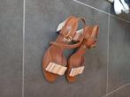 Sandalen met hak van Mezura maat 39, Vêtements | Femmes, Chaussures, Mezura, Enlèvement, Sandales et Mûles