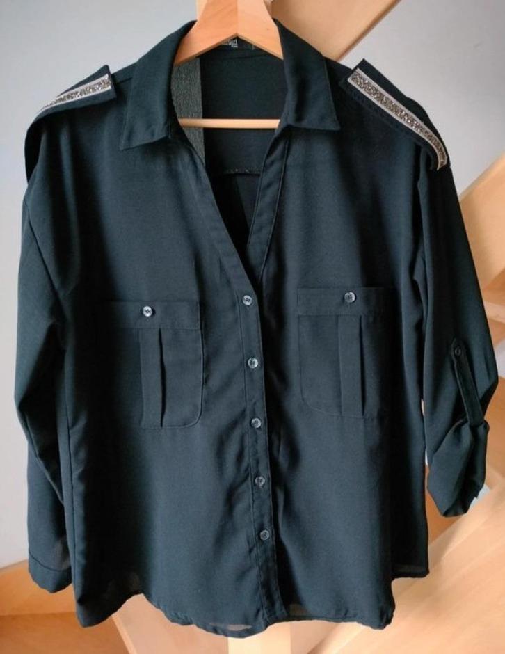 Modieuze blouse zwart met steentjes. Unigirl Paris, Medium, Kleding | Dames, Blouses en Tunieken, Zo goed als nieuw, Maat 38/40 (M)