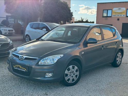 Hyundai i30 1.6i Lounge *Automaat*, Autos, Hyundai, Entreprise, Achat, i30, ABS, Airbags, Air conditionné, Alarme, Feux de virage