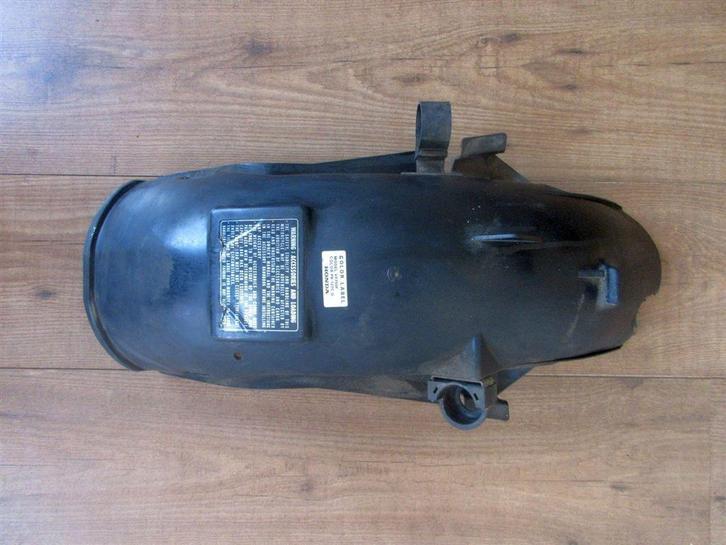 Honda VF750F spatbord binnenkuip VF 750 achterspatbord RC15, Motoren, Onderdelen | Honda, Gebruikt, Ophalen of Verzenden