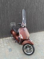 Vespa primavera Iget A klasse weinig km’s, Fietsen en Brommers, Scooters | Vespa, Ophalen, Overige modellen, Klasse A (25 km/u)