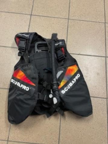 mooie jacket maat M  voor 20 euro  beschikbaar voor biedingen