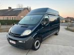 Opel vivaro 110.000km Gekeurd Langechassie + Trekhaak, Auto's, Opel, Vivaro, Bedrijf, Trekhaak, Te koop