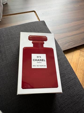 Chanel Nº5 Paris Eau de Parfum Red Edition 100ml beschikbaar voor biedingen