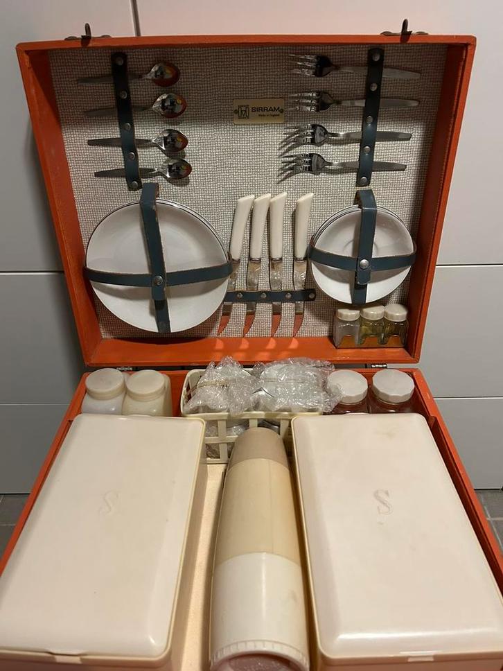 Picknick koffer Sirram, Handtassen en Accessoires, Koffers, Gebruikt, Overige materialen, Ophalen