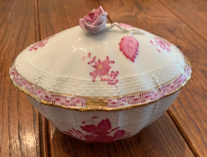 Herend bonbondoos, Antiek en Kunst, Antiek | Servies los, Ophalen of Verzenden