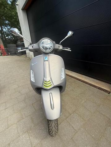 Piaggio vespa gts super T300, Particulier, 12 à 35 kW, Autre