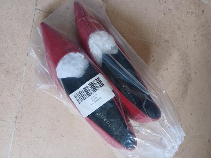 damesschoenen maat 43, Kleding | Dames, Schoenen, Nieuw, Pumps, Rood, Ophalen