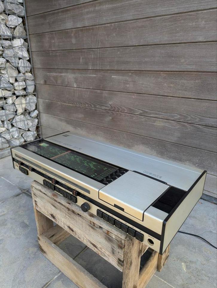 ITT hifi 4501 tuner / versterker, Audio, Tv en Foto, Versterkers en Ontvangers, Stereo, Overige merken, Ophalen