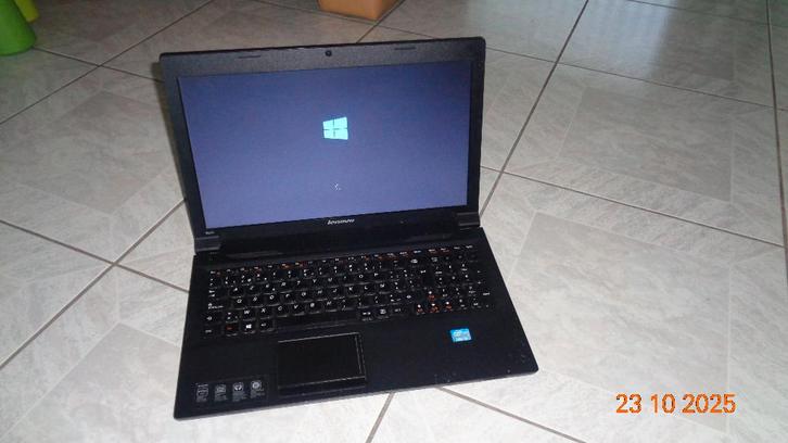 Windows laptop LENOVO: 15 inch, Computers en Software, Windows Laptops, Gebruikt, 15 inch, 4 GB, Azerty, Ophalen of Verzenden