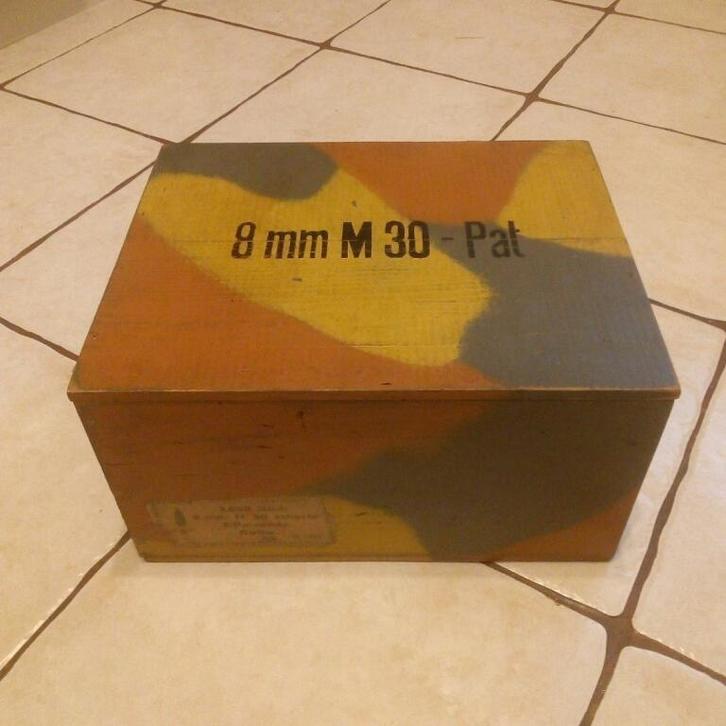 Caisse allemande WW2 : 8mm M30 - Patronen, Verzamelen, Militaria | Tweede Wereldoorlog, Verzenden