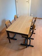 Kindertafel met 6 stoelen (schoolstijl), Kinderen en Baby's, Ophalen, Gebruikt, Tafel(s) en Stoel(en)
