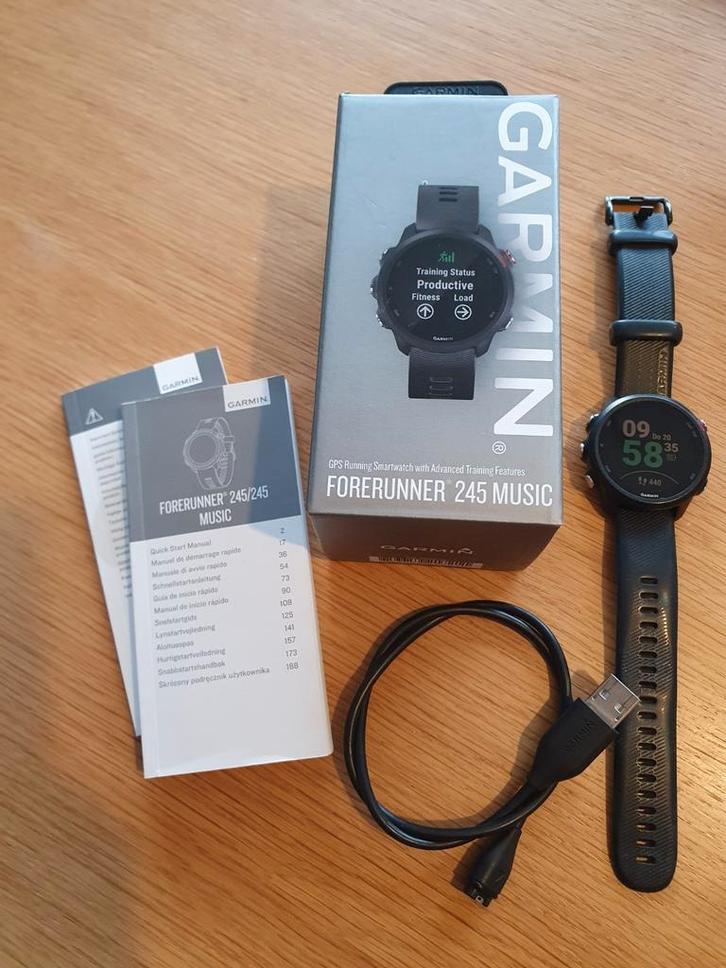 Garmin Forerunner 245 Music, Handtassen en Accessoires, Sporthorloges, Zo goed als nieuw, Zwart, Waterdicht, Ophalen