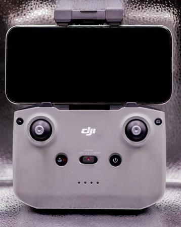 DJI RC controller beschikbaar voor biedingen