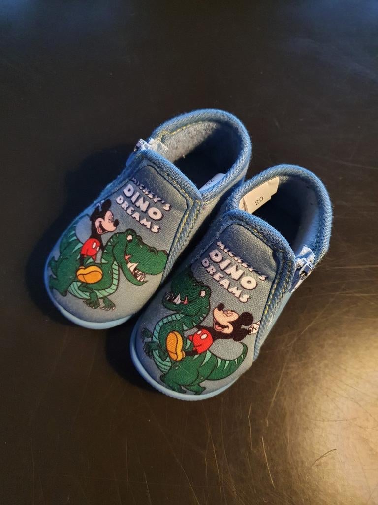 Peutersloefjes van Disney – Maat 20, Disney, Garçon, Enlèvement ou Envoi, Comme neuf