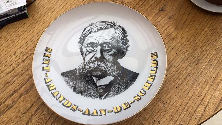 Emile Verhaeren ( Sint -Amands ad Schelde ) - glazen bord, Antiek en Kunst, Antiek | Glaswerk en Kristal, Ophalen