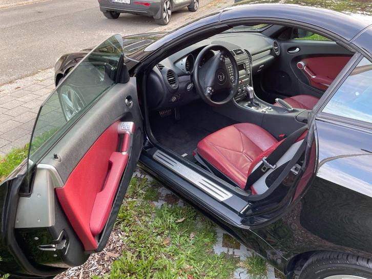 Mercedes SLK200KOMP Cabrio 2006 ZWART, Auto's, Mercedes-Benz, Particulier, SLK, Adaptive Cruise Control, Airconditioning, Alarm