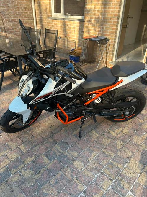 Ktm duke 125, Motoren, Motoren | KTM, Particulier, Naked bike, 11 kW of minder, 1 cilinder, Ophalen