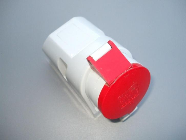 wandstopcontact Bals 103 standaard met onderbak, Doe-het-zelf en Bouw, Elektriciteit en Kabels, Zo goed als nieuw, Stopcontact