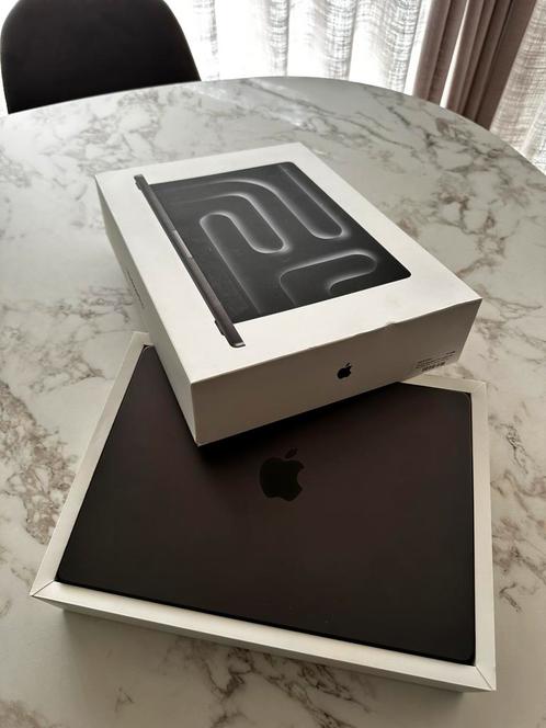 Apple macbook pro M4, Computers en Software, Apple Macbooks, Zo goed als nieuw, Ophalen