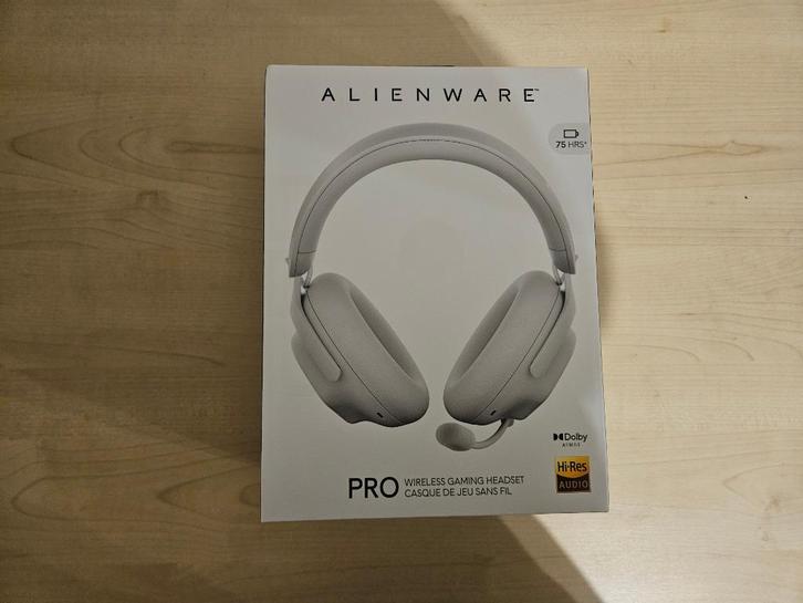 Alienware Pro headset wit, Computers en Software, Headsets, Nieuw, Ophalen of Verzenden