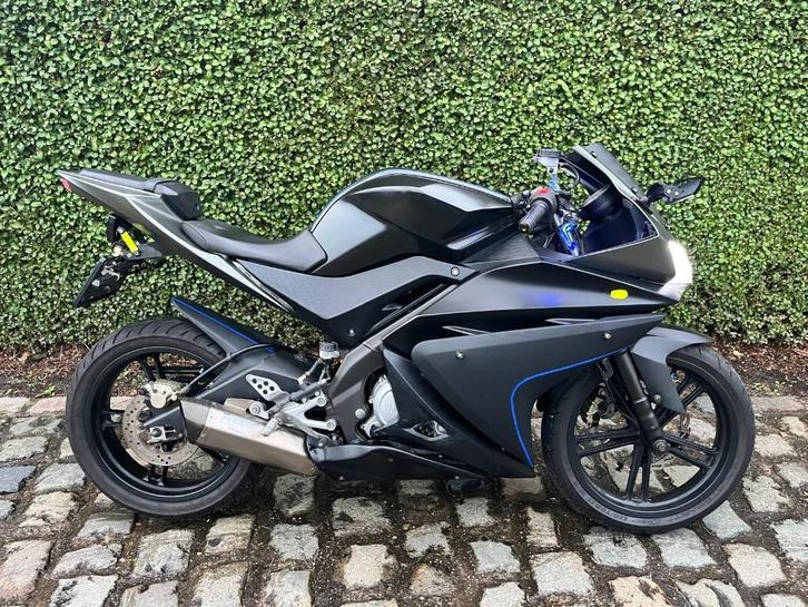 Yamaha yzf r125, Motoren, Motoren | Yamaha, Particulier, Sport, 11 kW of minder, Minimaal motorrijbewijs A1, LED Verlichting, Sportuitlaat