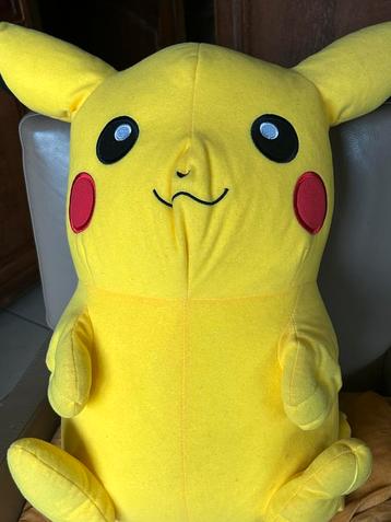 GRANDE PELUCHE POKEMON PIKACHU, Enlèvement, Comme neuf